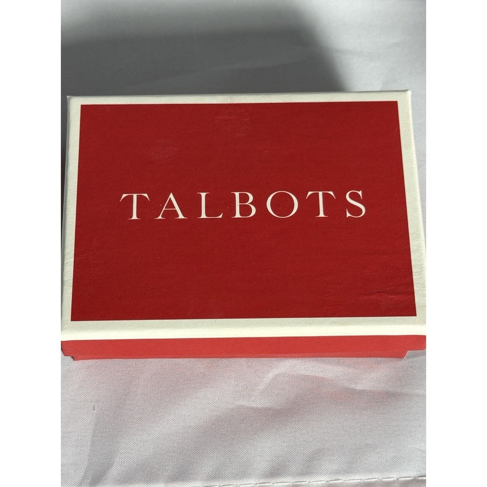Talbots Cardinal Bird Brooch Red Rhinestone Enamel Gold Tone Pin NWT and Box - Picture 4 of 4